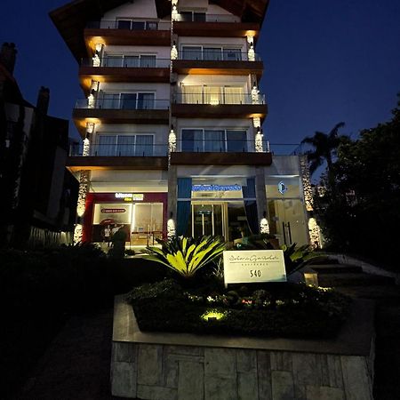 Apartamento Espetacular, 2 Suites, A 30M Da Rua Coberta Грамаду Екстериор снимка