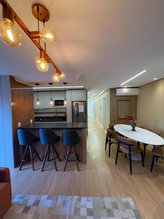 Apartamento Espetacular, 2 Suites, A 30M Da Rua Coberta Грамаду Екстериор снимка