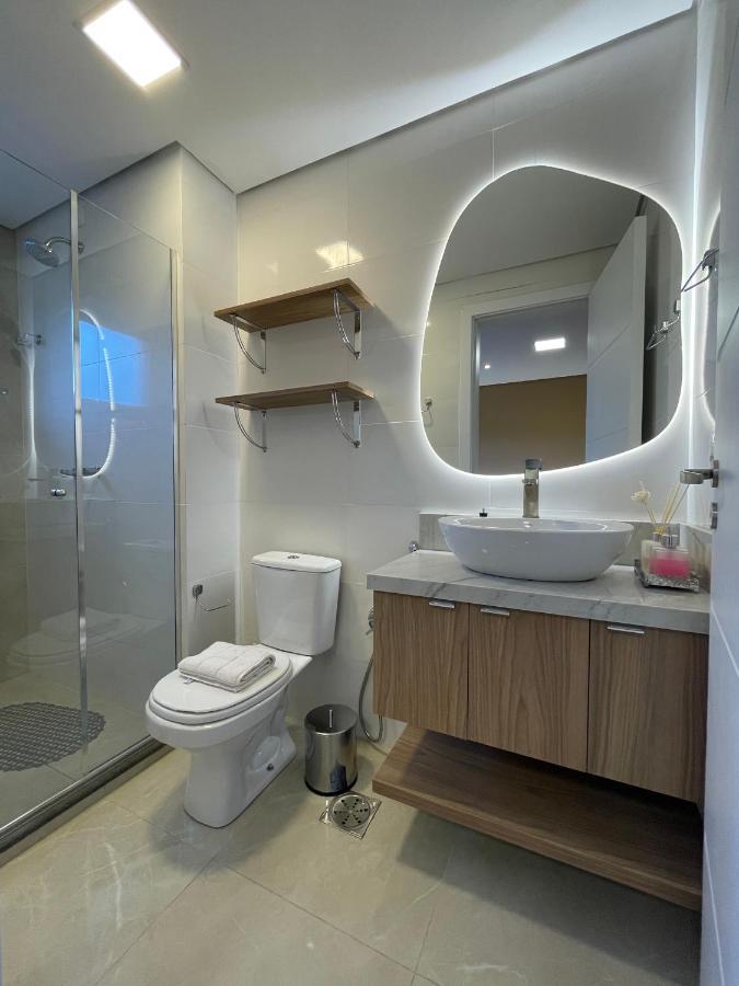 Apartamento Espetacular, 2 Suites, A 30M Da Rua Coberta Грамаду Екстериор снимка